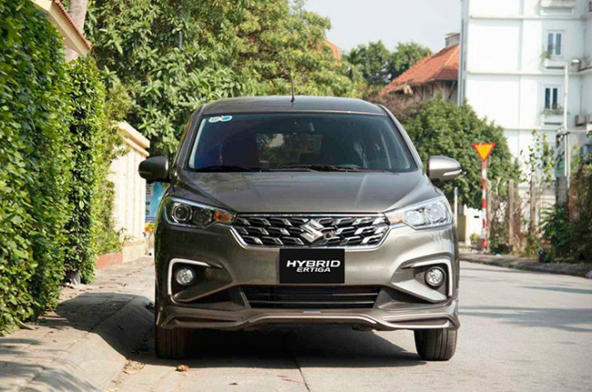 MPV hybrid - xe tiết kiệm xăng cho tài xế chạy xe dịch vụ