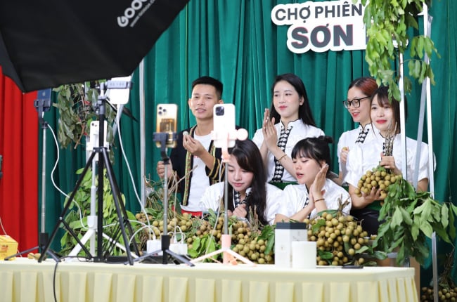 Nâng cao kỹ năng kinh doanh trên nền tảng số cho thanh niên nông thôn Sơn La