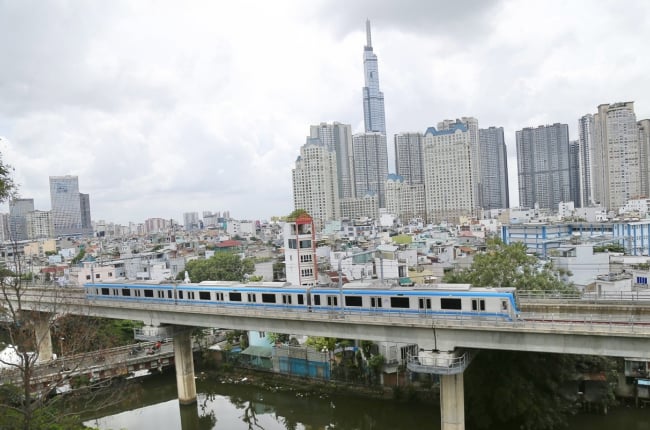 Hoàn thành đăng kiểm, 17 đoàn tàu metro số 1 chờ khởi hành