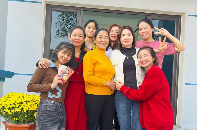 Tết đoàn viên của 'nữ hoàng' điền kinh Nguyễn Thị Oanh: 'Tôi hạnh phúc khi được ở bên gia đình ngày Tết'