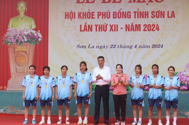 Hơn 300 bộ huy chương được trao tại Hội khỏe Phù Đổng tỉnh Sơn La lần thứ XII