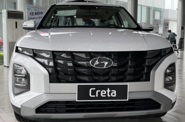 Giá xe Hyundai Creta lăn bánh tháng 7 rẻ bằng Toyota Raize             