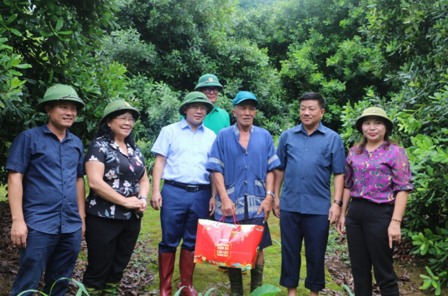 Hơn 200 đại biểu Hội đồng nhân dân hai cấp tại Điện Biên trao đổi kinh nghiệm tiếp xúc cử tri