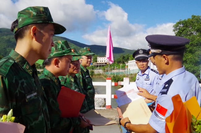 Bộ đội Biên phòng Lai Châu tuần tra liên hợp chấp pháp trên biên giới