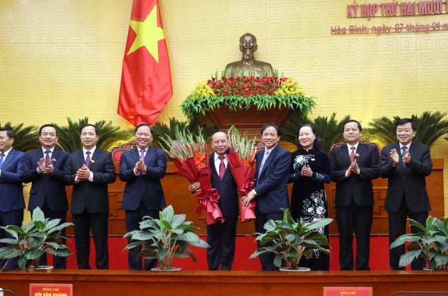 Hòa Bình có tân Chủ tịch UBND tỉnh