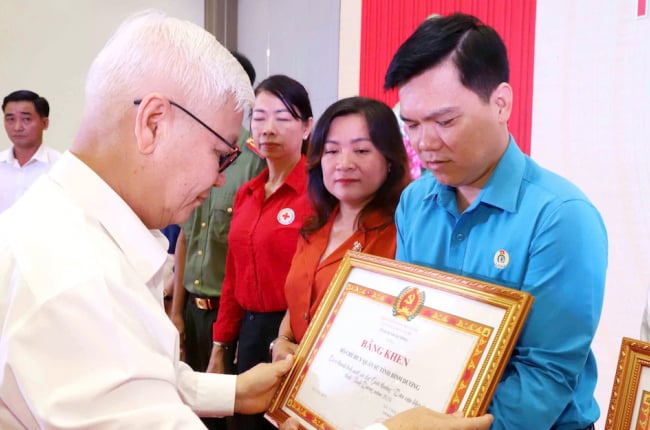 Bí thư Bình Dương giao nhiệm vụ mới cho Ban Tuyên giáo và Dân vận Tỉnh ủy sau hợp nhất