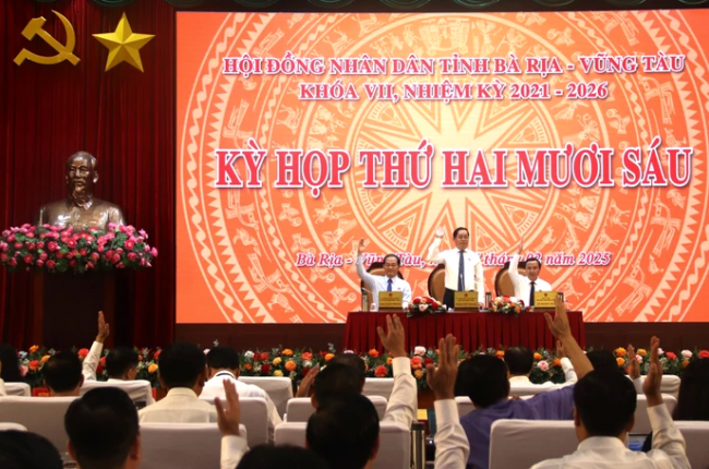 HĐND tỉnh Bà Rịa - Vũng Tàu bầu Phó Chủ tịch mới, miễn nhiệm các nhân sự lãnh đạo