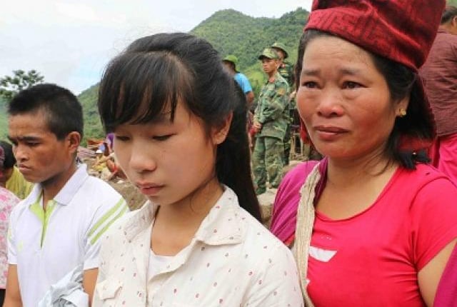 Hậu mưa lũ Sơn La: Bé gái suốt 7 ngày đi tìm bố và anh mất tích