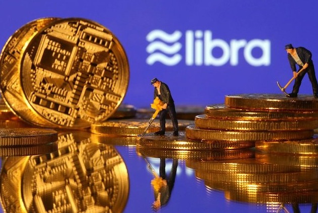 Đến lượt Tổng thống Mỹ Donald Trump công kích tiền điện tử Libra của Facebook