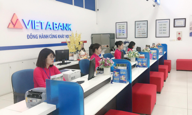 Lợi nhuận 6 tháng của VietABank tăng trưởng 124%