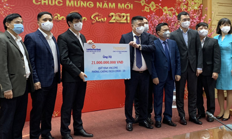 LienVietPostBank và Thaiholdings trao tặng 21 tỷ đồng cho quỹ mua Vaccine ngừa Covid-19 của Bộ Y tế