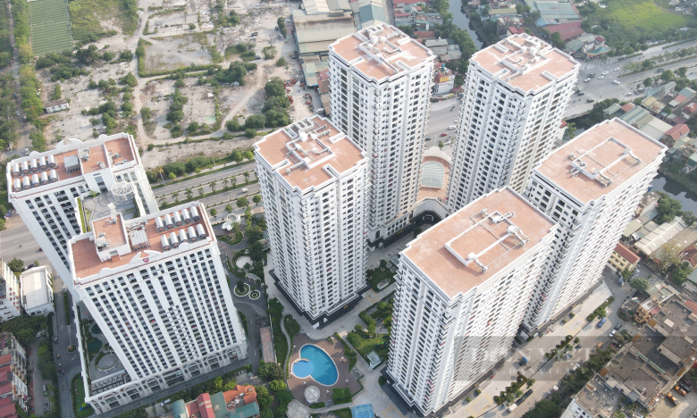 Từ “Bom nợ” Evergrande, chuyên gia cảnh báo các “ông lớn” bất động sản