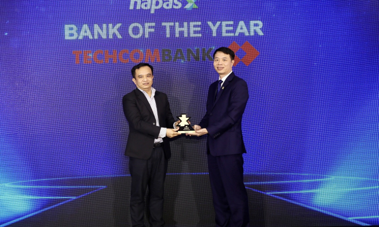 Napas vinh danh Techcombank là ngân hàng xuất sắc nhất 2021, dẫn đầu hoạt động thanh toán nội địa 2021