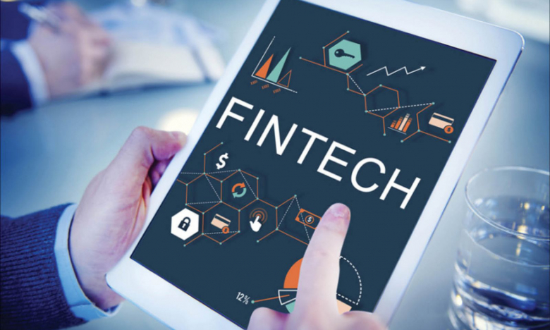 Phát triển Fintech ở châu Á: Rào cản pháp lý và chênh lệch tăng tưởng kinh tế