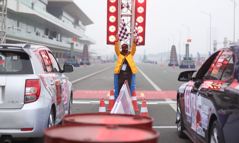 Gay cấn với giải đua xe ô-tô vô địch quốc gia Motorkhana Việt Nam năm 2021