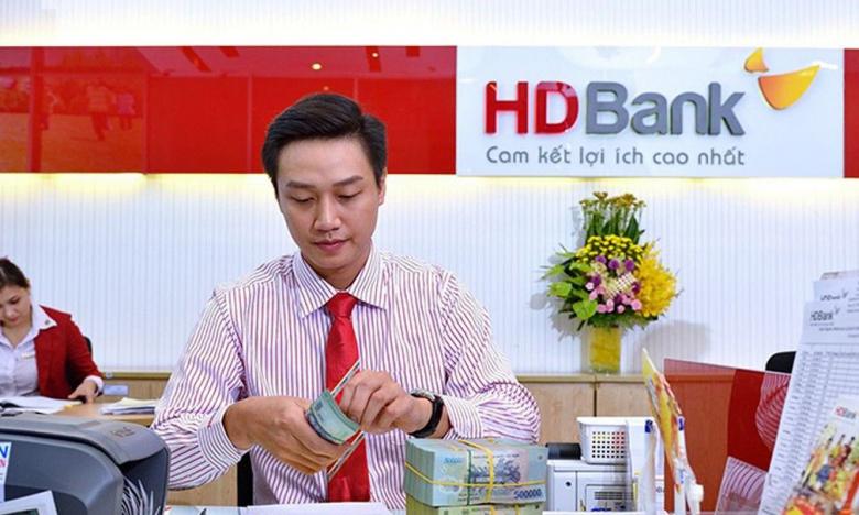 Mua cổ phiếu HDB không công bố, một cá nhân bị phạt gần 600 triệu đồng
