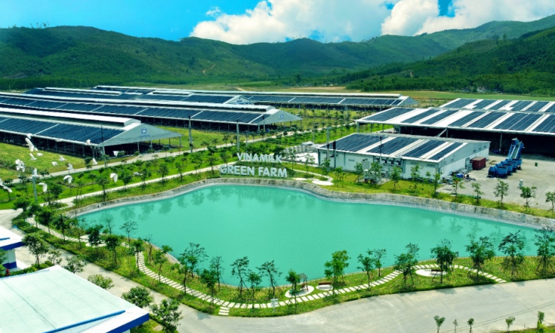 Vinamilk nhận giải thưởng quốc tế cho những nỗ lực thúc đẩy CSR và ESG tại Việt Nam