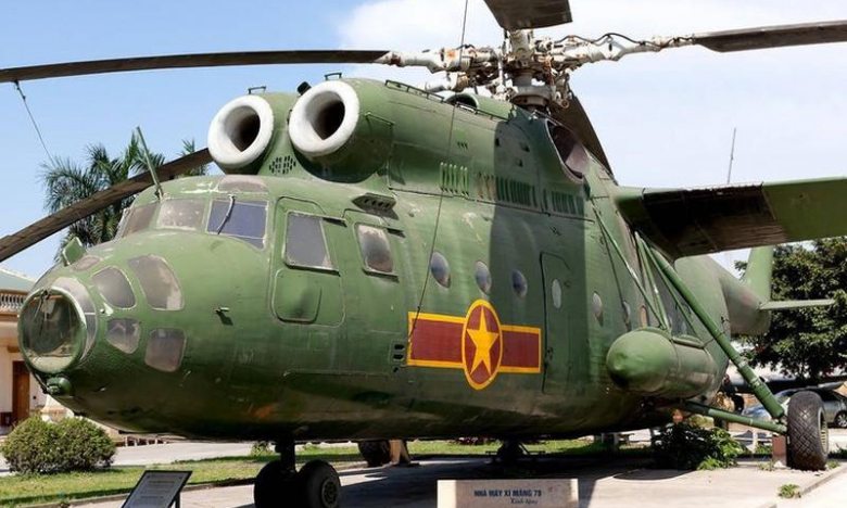 Trực thăng khổng lồ Mi-6 giúp tiêm kích MiG Việt Nam gây bất ngờ lớn cho phi công Mỹ