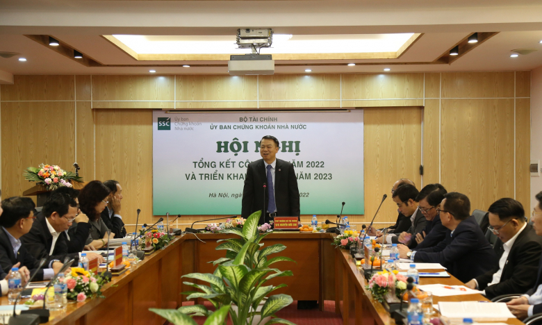 Việt Nam có gần 6,8 triệu tài khoản chứng khoán, UBCKNN triển khai công tác 2023 có gì đặc biệt?