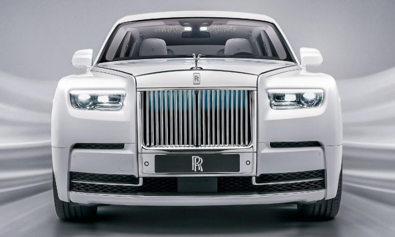 Rolls-Royce Phantom 2023 nâng cấp cả về trang bị lẫn ngoại hình