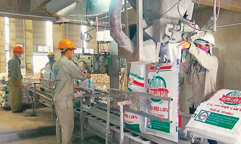 Hoá chất Đức Giang (DGC): Quý III giá vốn tăng mạnh, lợi nhuận lao dốc