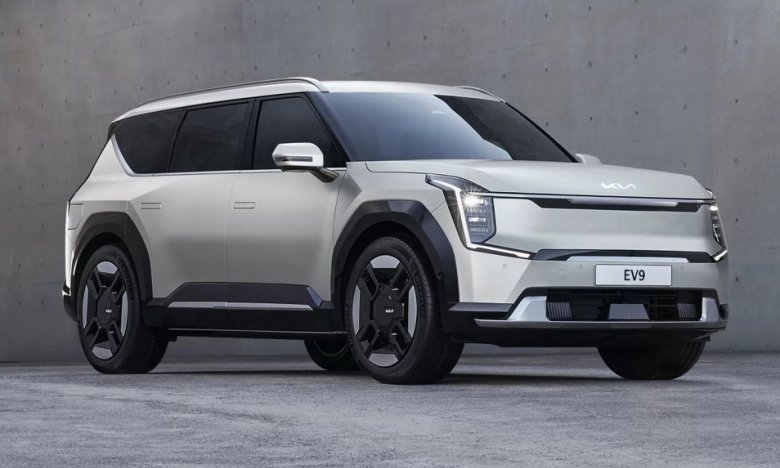 Kia ra mắt SUV điện EV9 có 3 hàng ghế, trang bị ghế xoay 180 độ