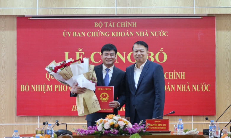Nóng: Phó Cục trưởng Cục Tài chính doanh nghiệp được bổ nhiệm làm Phó Chủ tịch UBCKNN