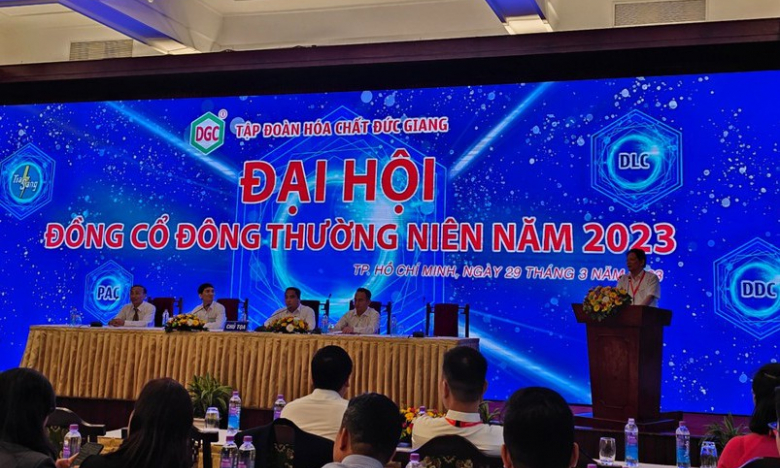 Hóa chất Đức Giang (DGC): Chia cổ tức 2022 tỷ lệ 40%, tham vọng sản xuất pin lithium cho xe điện