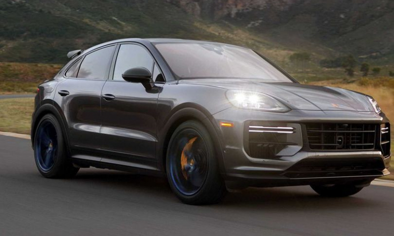 Porsche Cayenne 2024 trình làng: Động cơ được nâng cấp sức mạnh