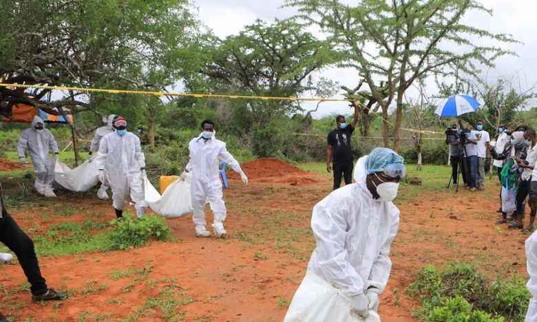 Phát hiện 47 thi thể liên quan tới 'giáo phái nhịn đói' Kenya