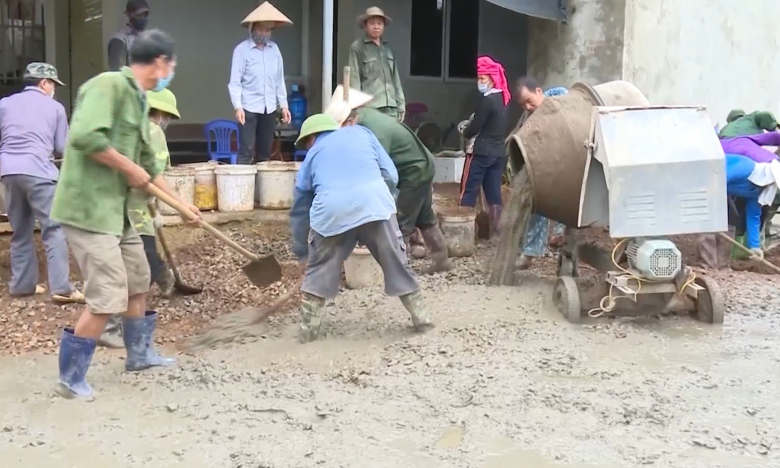 Lên vùng cao xem nông dân xây dựng NTM kiểu mẫu