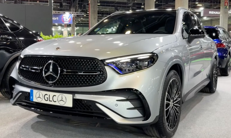Xe sang Mercedes-Benz GLC giảm giá cả trăm triệu đồng trước khi ra mắt bản mới