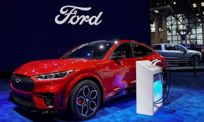 Tesla đồng ý chia sẻ trạm sạc với Ford vào năm tới