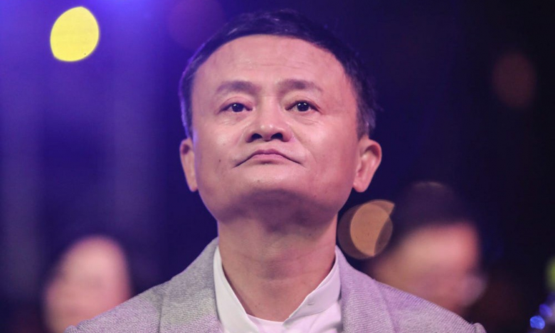 3 năm sau lần 'vạ miệng', tỷ phú Jack Ma mất gần nửa khối tài sản, Alibaba cũng 'bay' hàng trăm tỷ USD