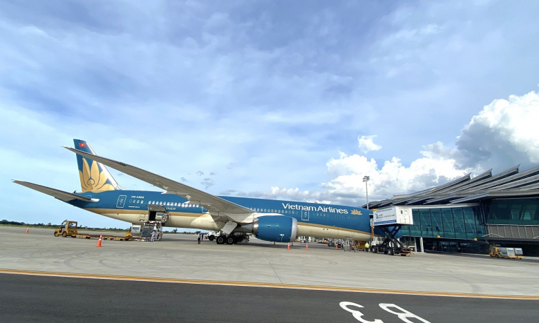 Vietnam Airlines lần đầu dùng “siêu máy bay thân rộng” Boeing 787 đến Huế