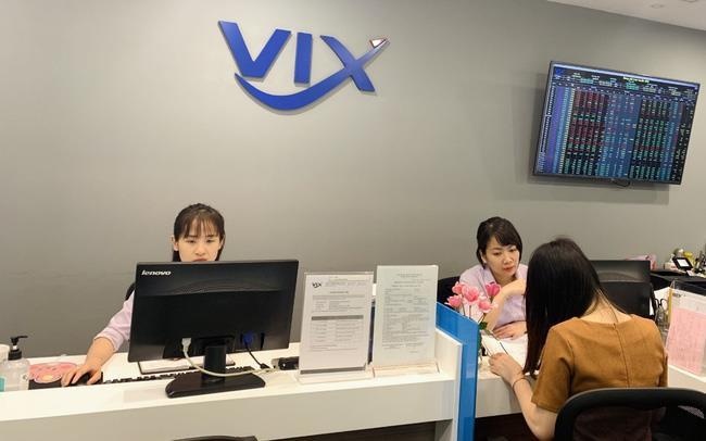 Chứng khoán VIX báo lãi năm 2023 cao kỷ lục 