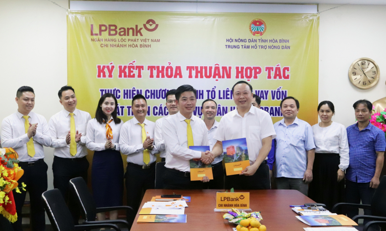 Ký kết thỏa thuận hợp tác thực hiện Chương trình tổ liên kết vay vốn và phát triển các dịch vụ ngân hàng LPBank