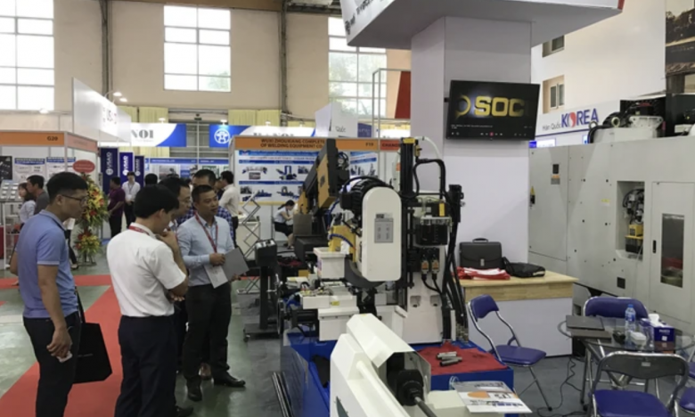 Có phải Việt Nam chỉ đóng góp mỗi bao bì trong chiếc điện thoại, máy tính, tivi khi xuất khẩu?
