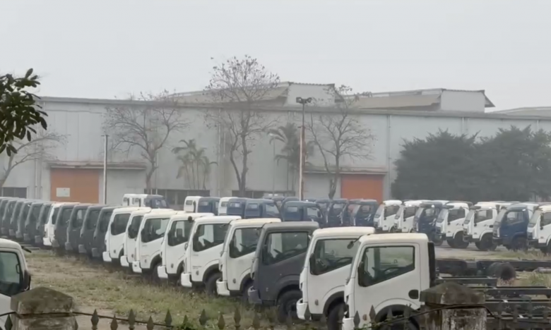 2.000 chiếc ô tô VEAM giá ngót nghìn tỷ phải “đày” nắng mưa: Chuyên gia 'chỉ đích danh' bất cập