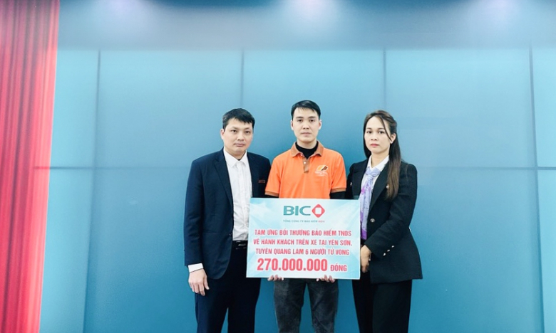 BIC tạm ứng 270 triệu đồng bồi thường bảo hiểm TNDS 
cho vụ tai nạn tại Yên Sơn, Tuyên Quang