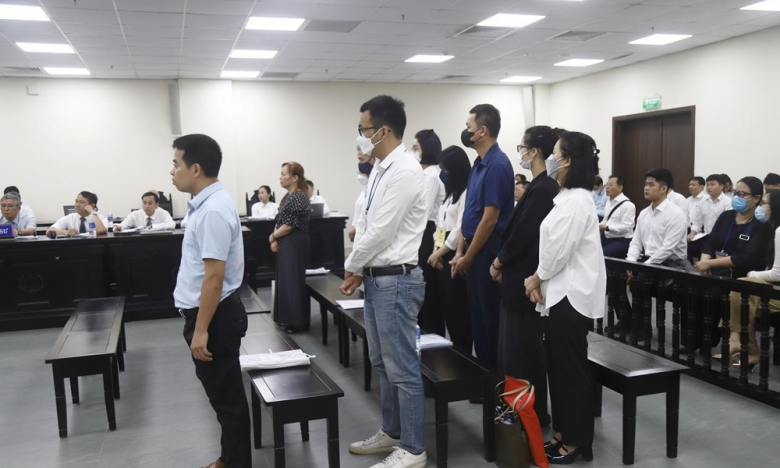 Xét xử vụ Chủ tịch Vimedimex: Các lãnh đạo, cán bộ Hà Nội có liên quan vắng mặt tại tòa