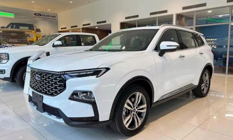 Giá xe Ford Territory lăn bánh tháng 5/2024: Giảm không 'phanh' khi Mazda CX-5 cũng giảm