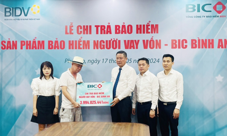 BIC chi trả gần 4 tỷ đồng quyền lợi bảo hiểm cho khách hàng tại Phú Thọ