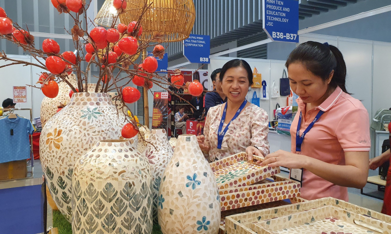 Kiếm triệu USD từ đồ gia dụng, cà phê, bột nghệ Việt Nam trên Amazon