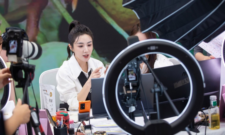 Đề xuất đánh thuế hàng Trung Quốc nhập qua Shopee, Tiktok và Tiki: Tổng cục Thuế 'hé lộ' thông tin