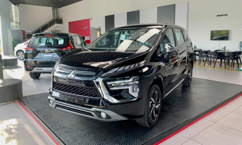 Giá xe Mitsubishi Xpander lăn bánh tháng 7/2024: Giảm sâu rẻ như Hyundai Accent