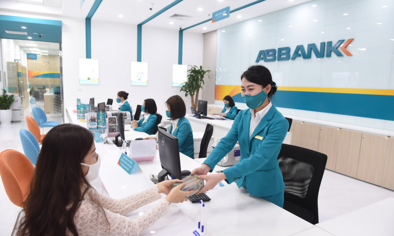 ABBank báo lãi hơn 582 tỷ đồng nửa đầu năm, thực hiện 58% kế hoạch