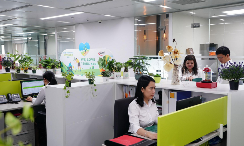 Công đoàn Cityland vinh dự nhận bằng khen về thành tích xuất sắc trong phong trào thi đua 'xanh - sạch - đẹp'