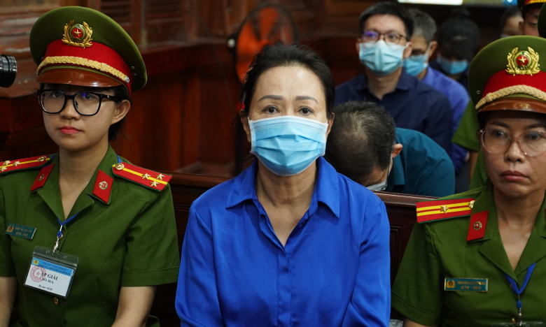 Xét xử vụ Vạn Thịnh Phát giai đoạn 2: Cựu Phó TGĐ SCB đều xin ý kiến Trương Mỹ Lan trước khi chuyển tiền