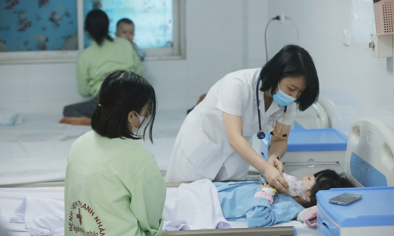 Virus gây bệnh hô hấp ở Trung Quốc giống Covid-19 có đáng lo ngại không?